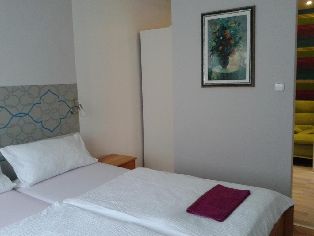 Janus Apartman Sarvar Room photo